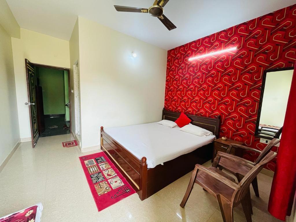 Hotel Lovely Star Inn ! Puri Buitenkant foto